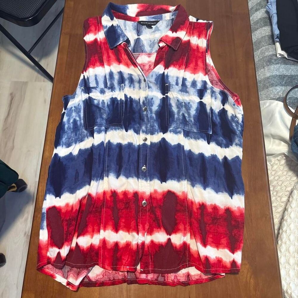 Rock & Republic Patriotic Tie-Dye Sleeveless Shirt